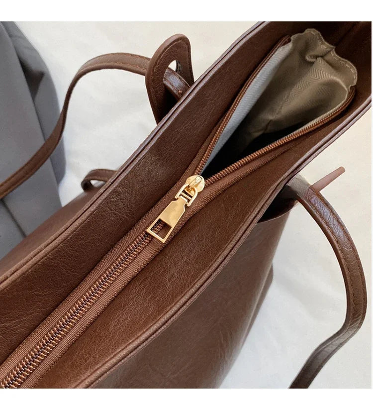 Retro Chic Tote