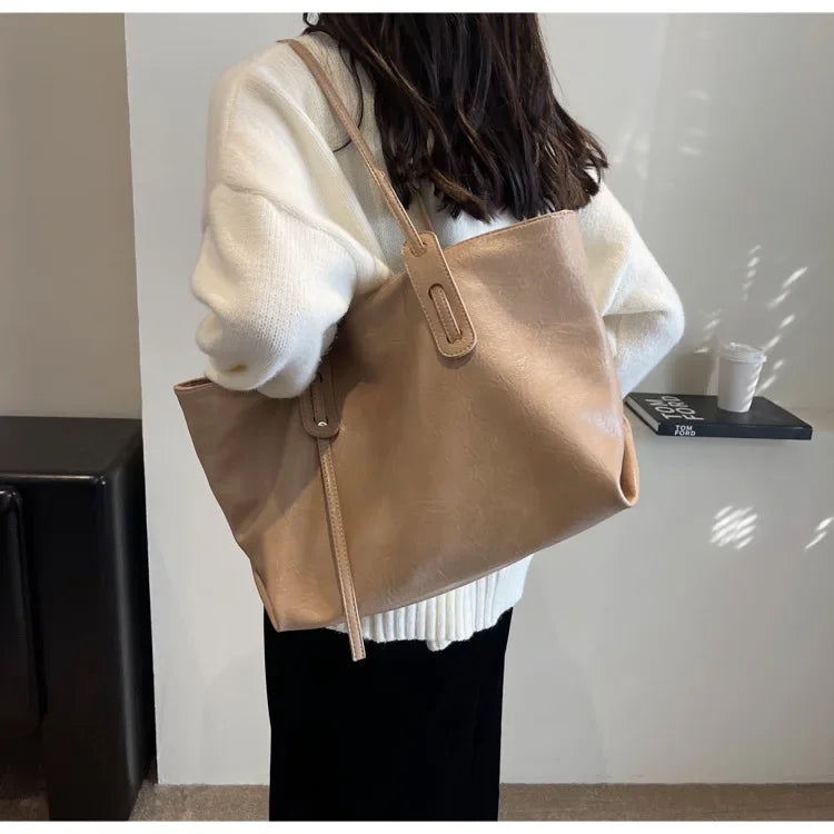 Retro Chic Tote