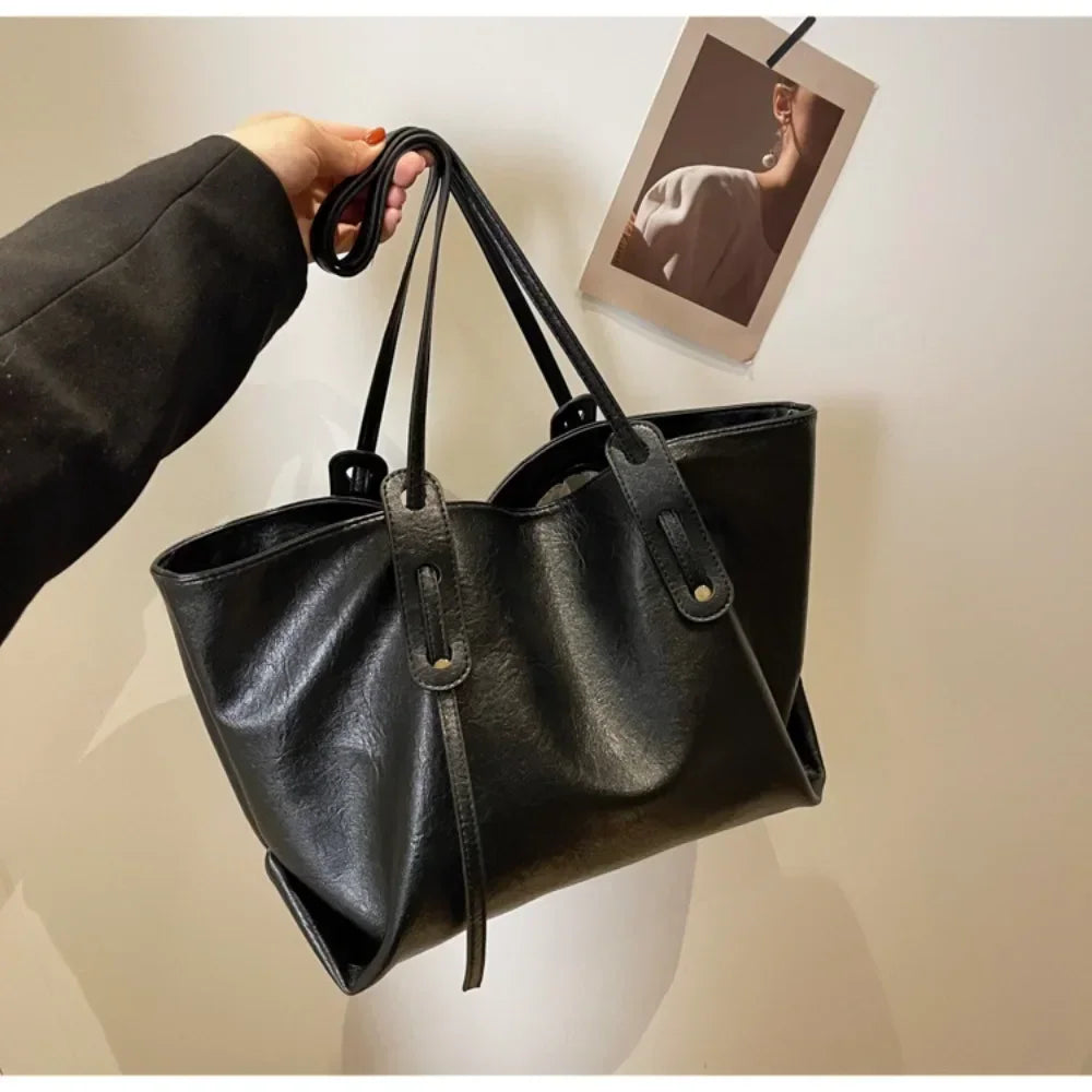Retro Chic Tote