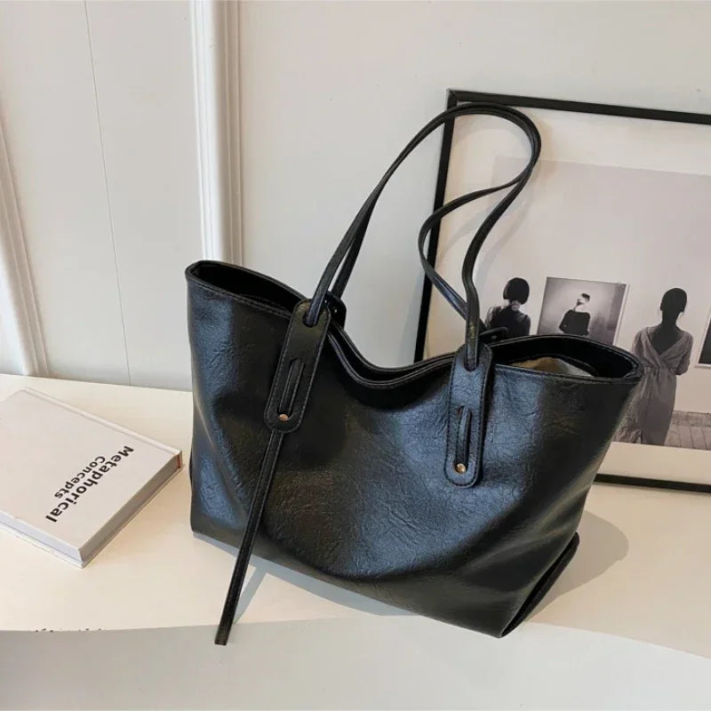 Retro Chic Tote
